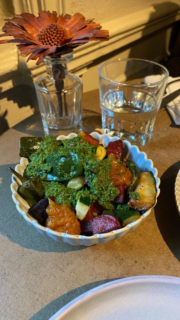 sujuk courgette shared diner mediterraans eten carmel market ervaring eten lekker