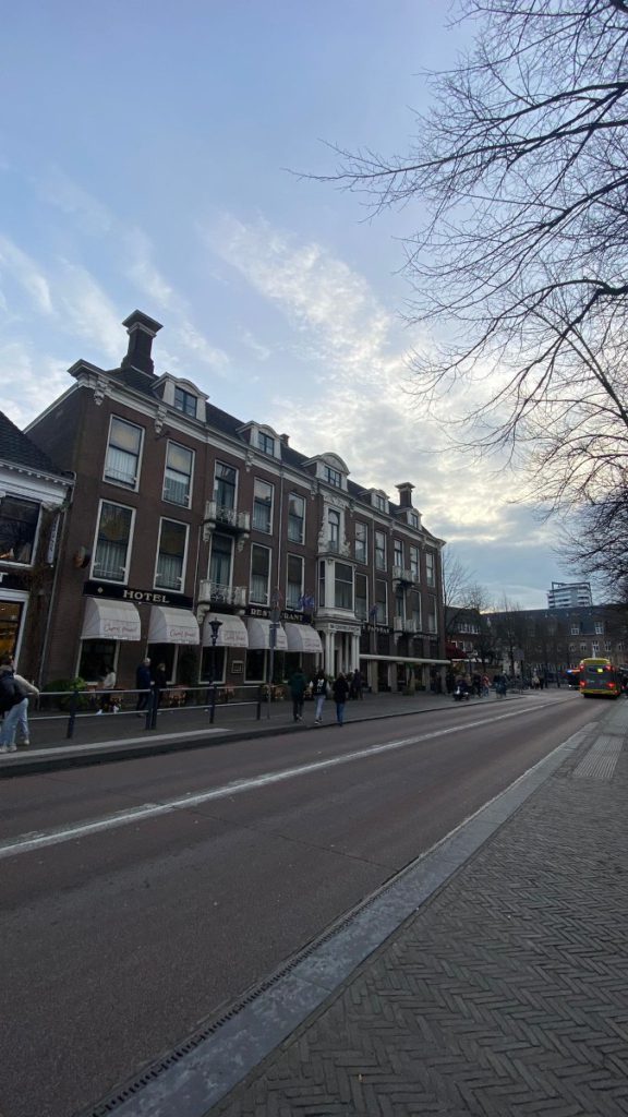 carmel market janskerkhof leuke restaurants utrecht centrum shared diner mediterraans reserveren ervaring eten lekker eten