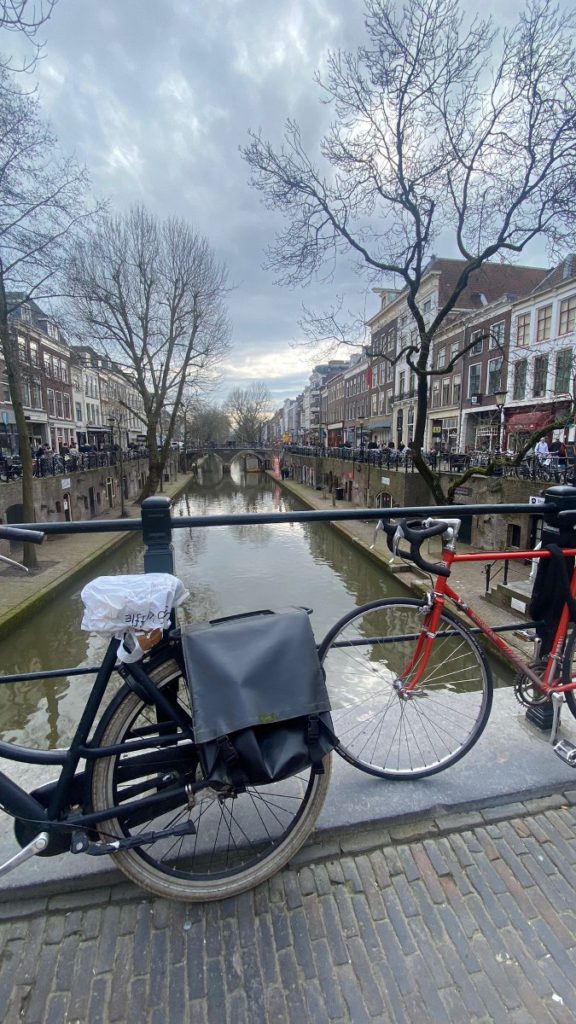 utrecht stad gracht fietsen nederland dagje weg weekendje weg uitstapje centrum