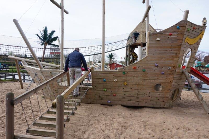 Linnaeushof een pretpark voor jonge kinderen. Europa's grootste speeltuin om met peuter en kleuter naar toe te gaan. Heemstede