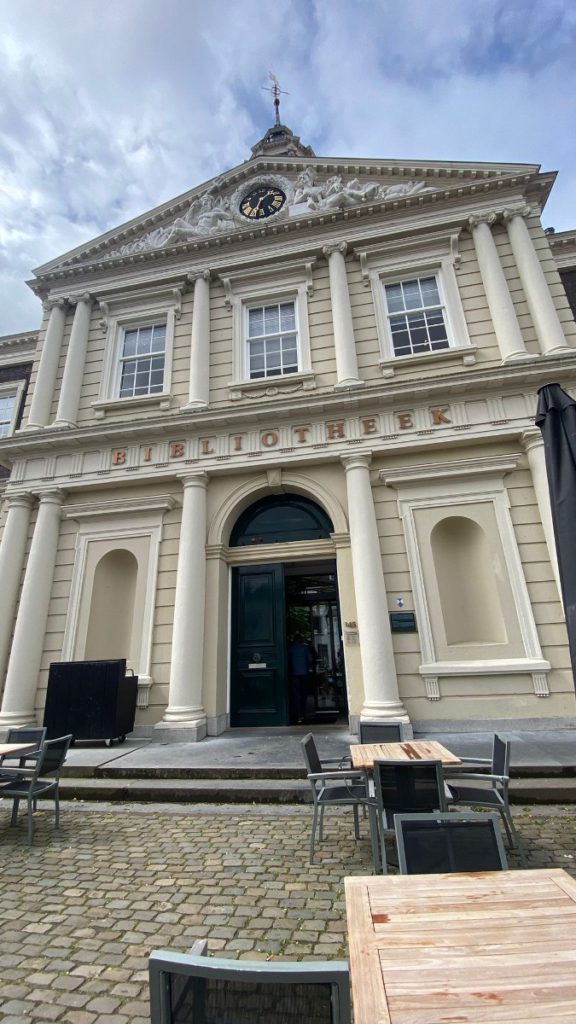 historie sdam stad nederland bezoeken cultuur dagje weg bibliotheek schiedam boeken