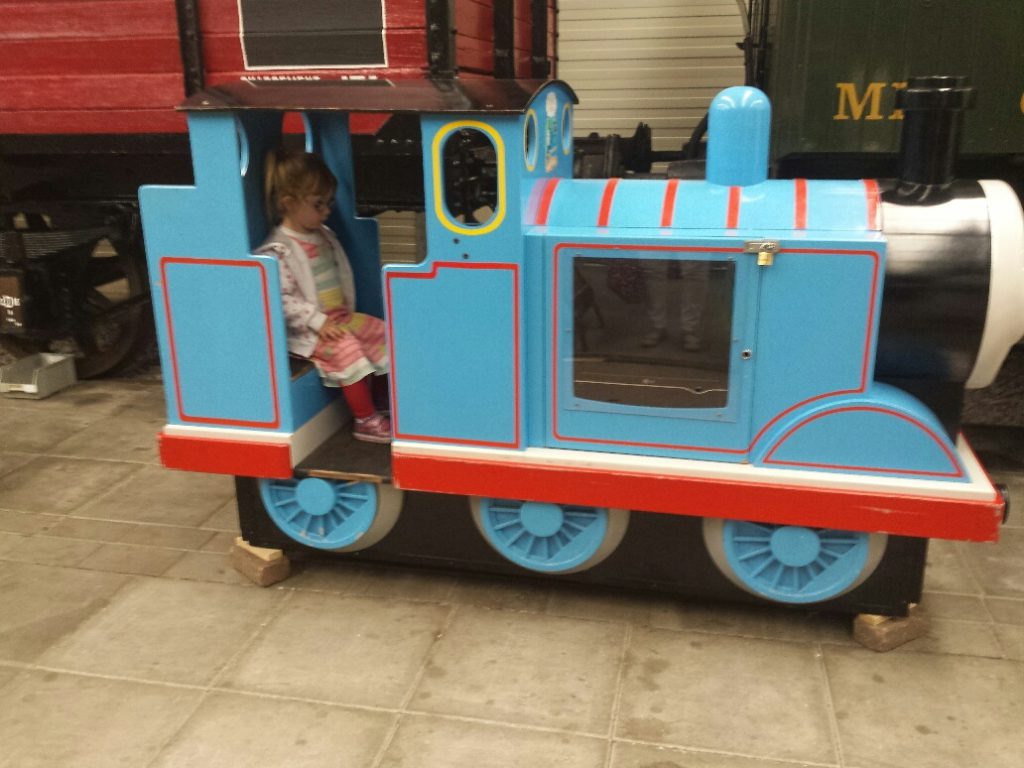 stoomtrein haaksbergen trein kinderen spelen speeltuin