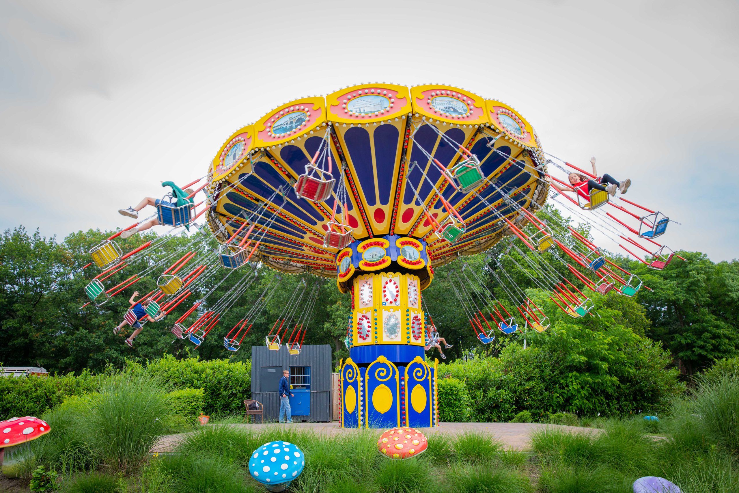 zweefmolen dippiedoe best uitstapjes met kinderen in brabant