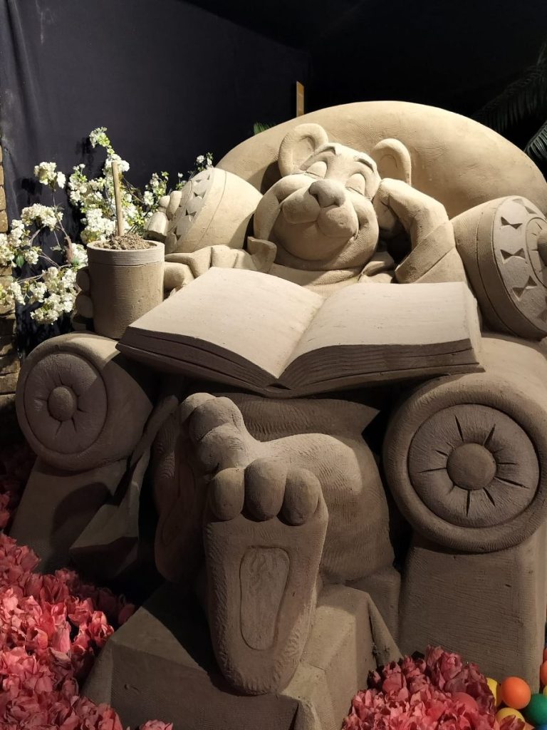 zandsculpturen garderen boeken (13)