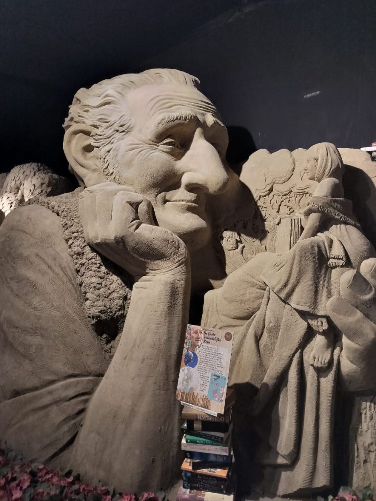 zandsculpturen garderen boeken (13)