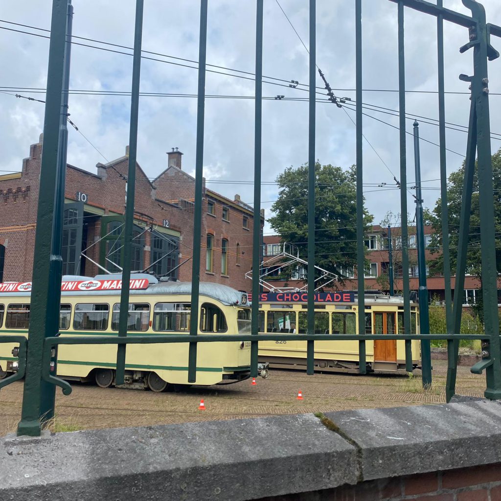 trams