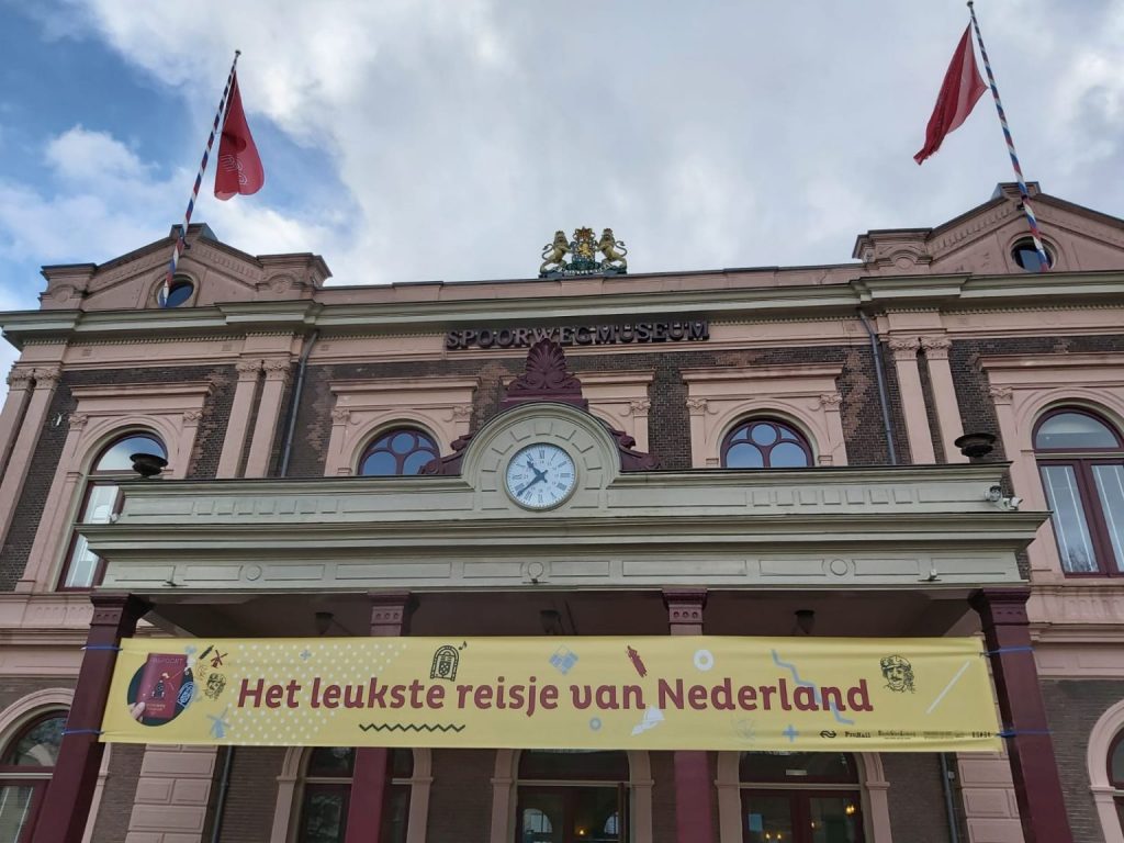 het spoorwegmuseum ingang