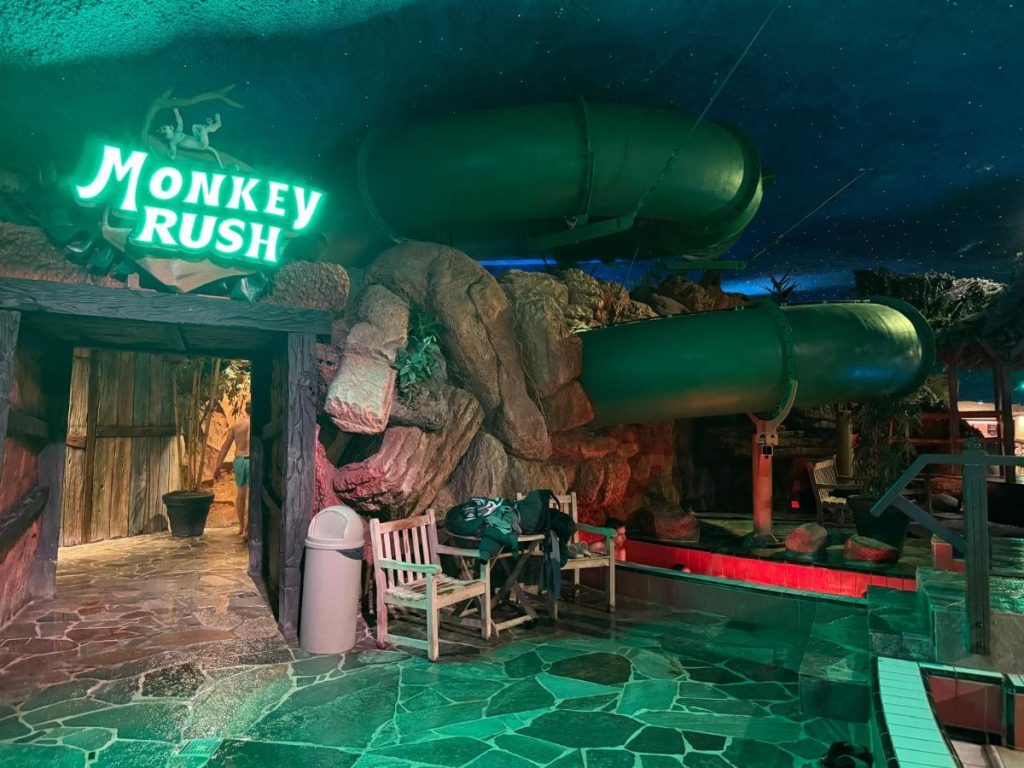 glijbaan preston palace